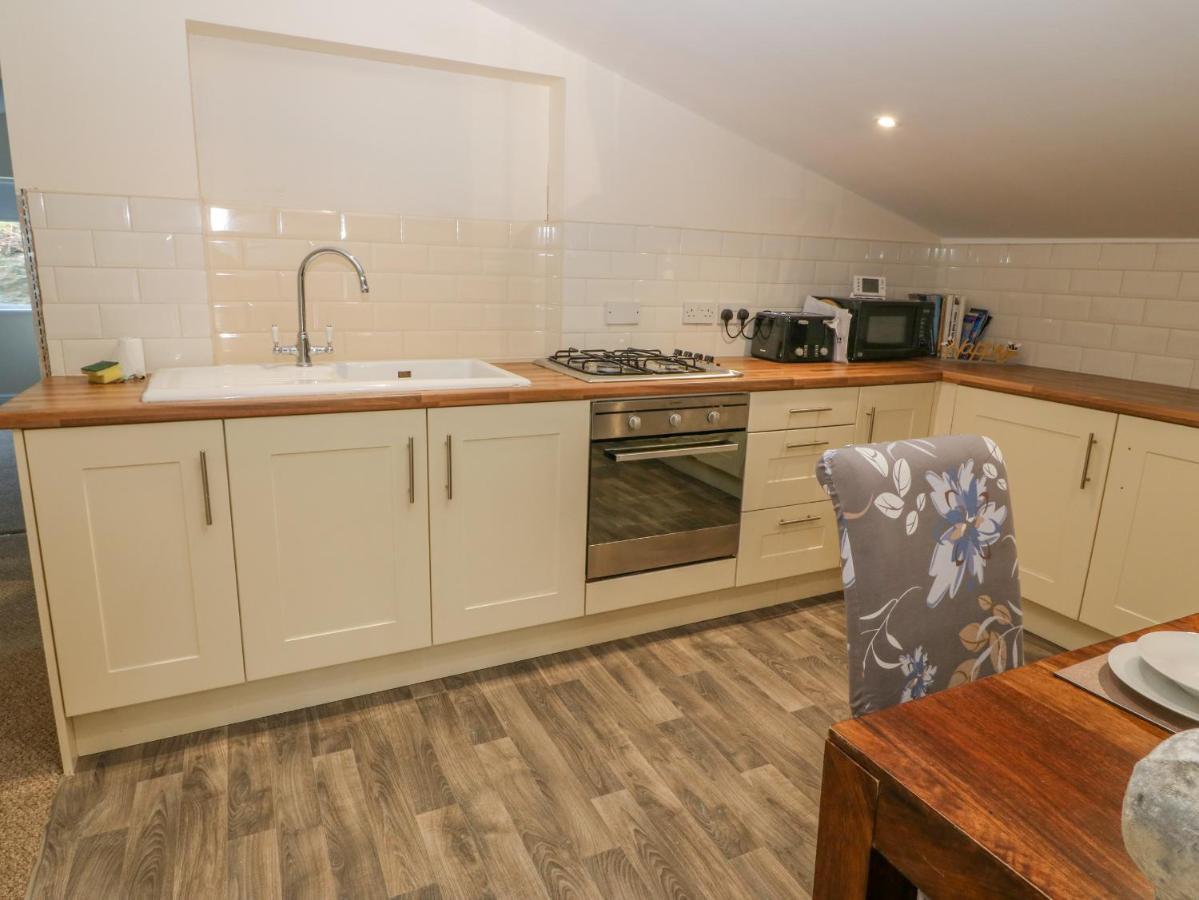 The Apartment At Plas Yr Eithin Amlwch Bagian luar foto