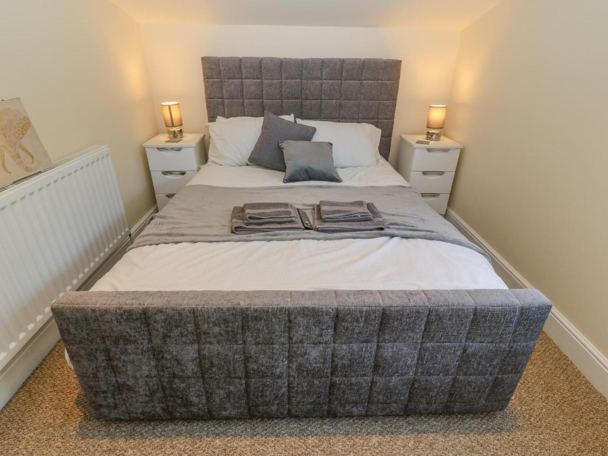 The Apartment At Plas Yr Eithin Amlwch Bagian luar foto