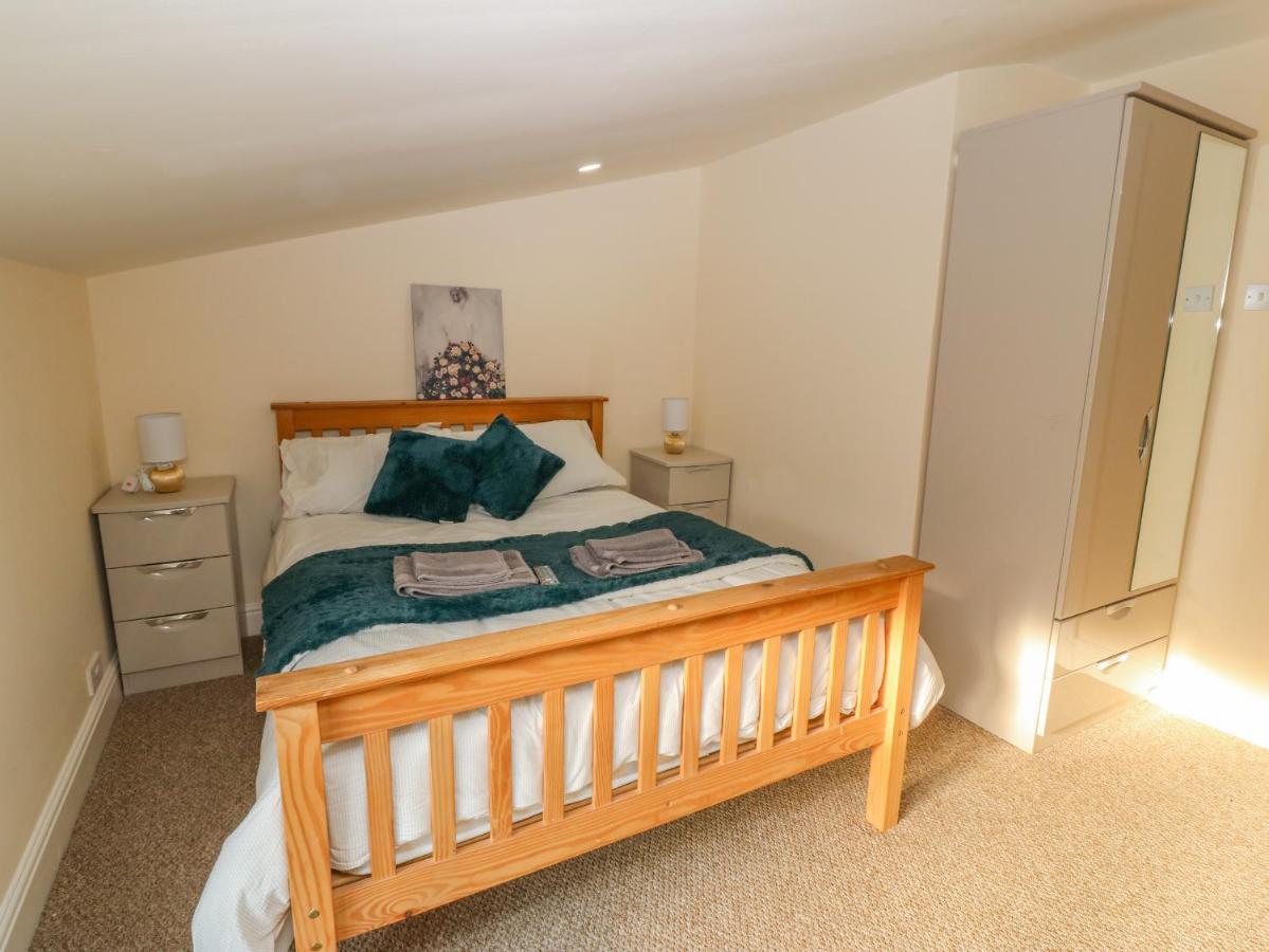 The Apartment At Plas Yr Eithin Amlwch Bagian luar foto