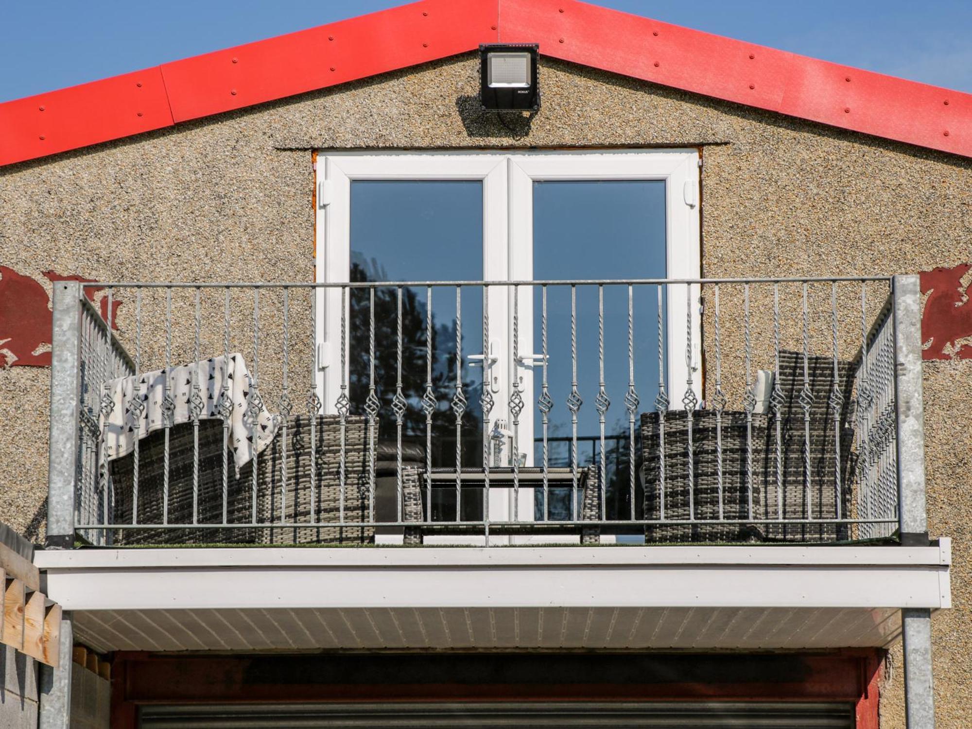 The Apartment At Plas Yr Eithin Amlwch Bagian luar foto